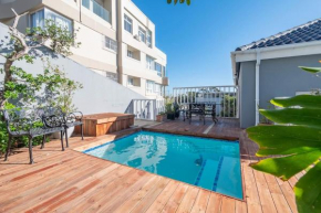 4 Bedroom house in Camps Bay